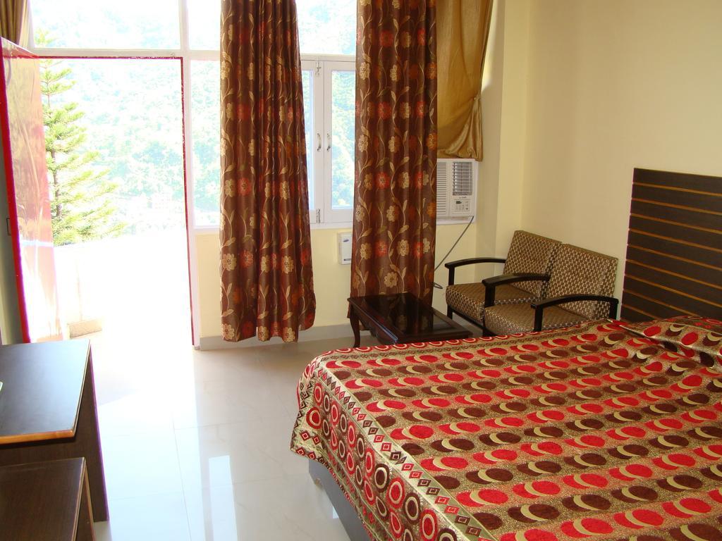 Munish Resorts Mandi Pokoj fotografie